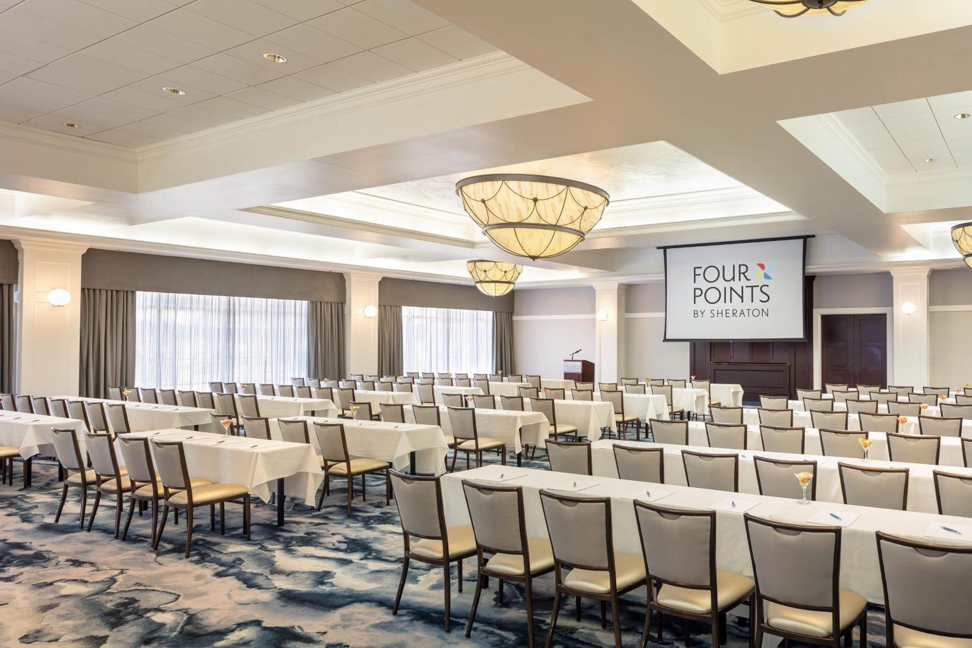 Four Points By Sheraton Norwood Conference Center Exterior photo